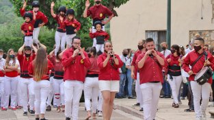 El seguici popular de Montblanc ha tornat a sortir al carrer