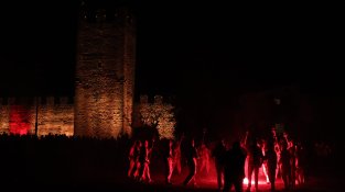 Montblanc s'ha pogut retrobar amb la Dracum No Té, un dels actes emblemàtics de la Setmana Medieval