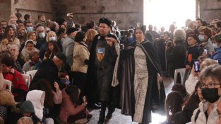 Sant Jordi ha complert amb l'entrega de la rosa a la Princesa de la 35a Setmana Medieval