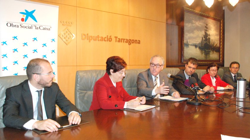 Participants en l’acte de la Diputació i “la Caixa”.