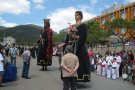 Lluïda estada festiva de la Banda de Música Verge de la Serra, els gegants, els nans i el Ball de Bastons a la Residència Llar