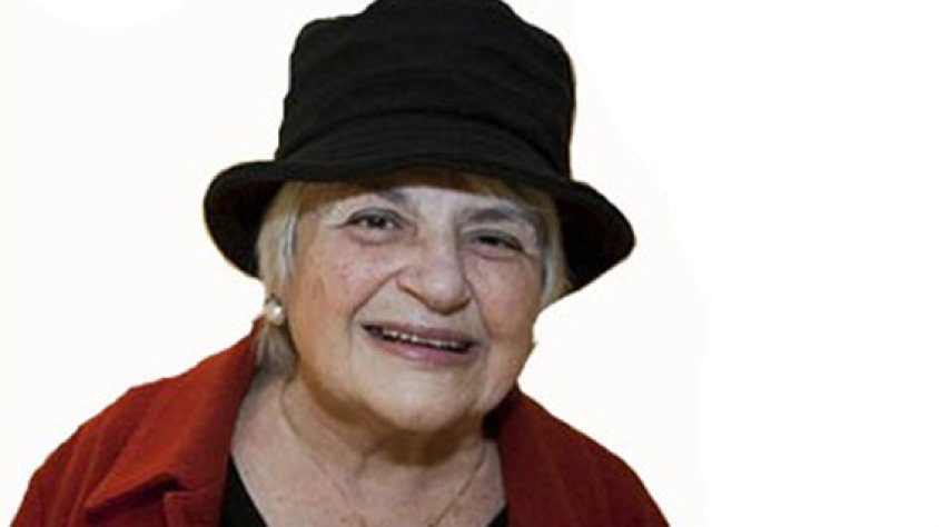 Pilarín Bayés