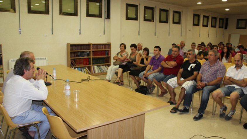 Josep Andreu, durant el pregó de la Festa Major de Pira, dimecres 29 de juliol