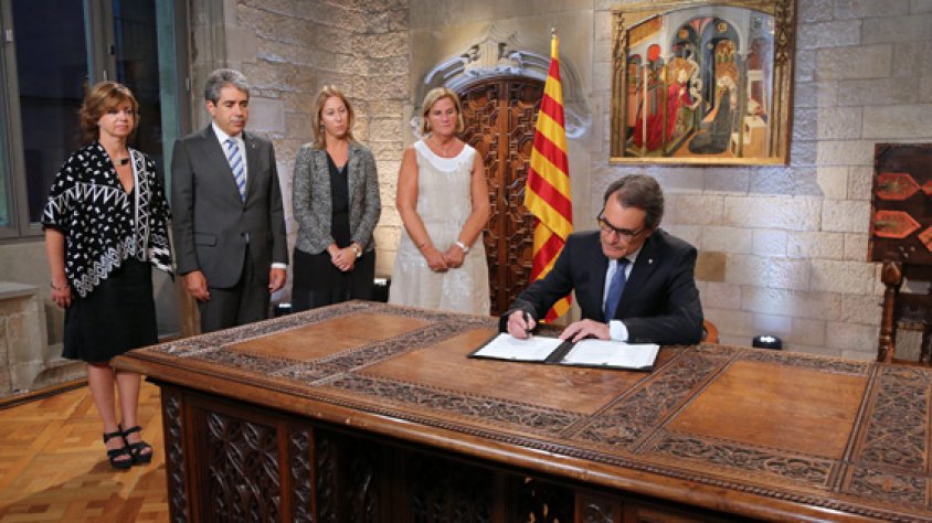 Signatura del decret