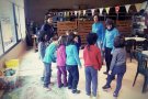 Els nens i nenes de l'Espluga gaudeixen del Parc de Nadal