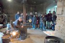 Alumnes de Joieria participen en una jornada tècnica sobre vidre tradicional al Museu i Forn del Vidre de Vimbodí i Poblet
