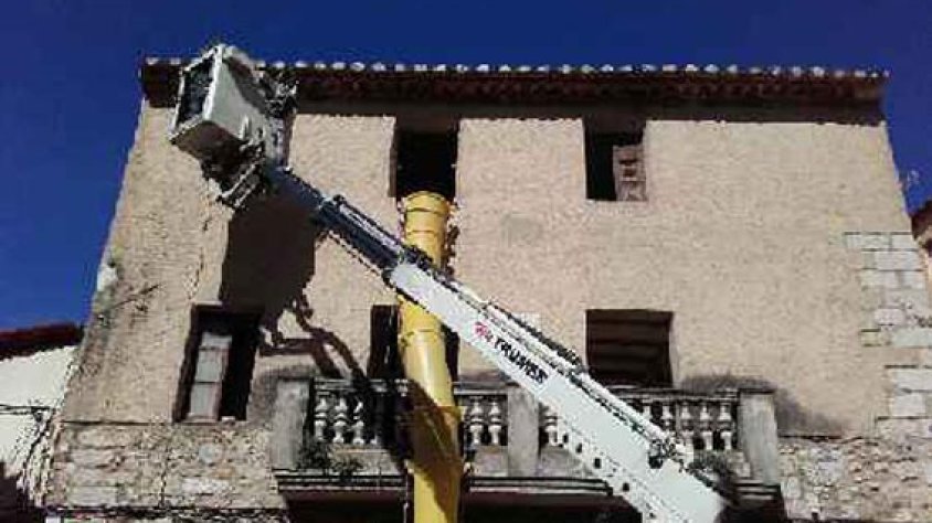 Moment de la retirada dels nius i els ous a Vilaverd