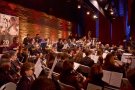 Gairebé 100 músics dalt de l'escenari amb el concert conjunt de la Banda Unió Musical de Tarragona i l'Orquestra TLP