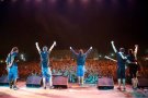 La Raíz, gran protagonista de la primera nit de l'Acampada Jove