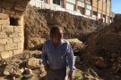 Apareix la resta d'un mur medieval al pont vell de Montblanc