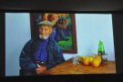 Gairebé un centenar de persones assisteix a la projecció del documental de Damià Roig, el pintor que va viure al municipi