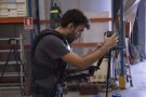 “La idea em va sorgir en  veure el color del vi quan  s’hi filtrava la llum…”