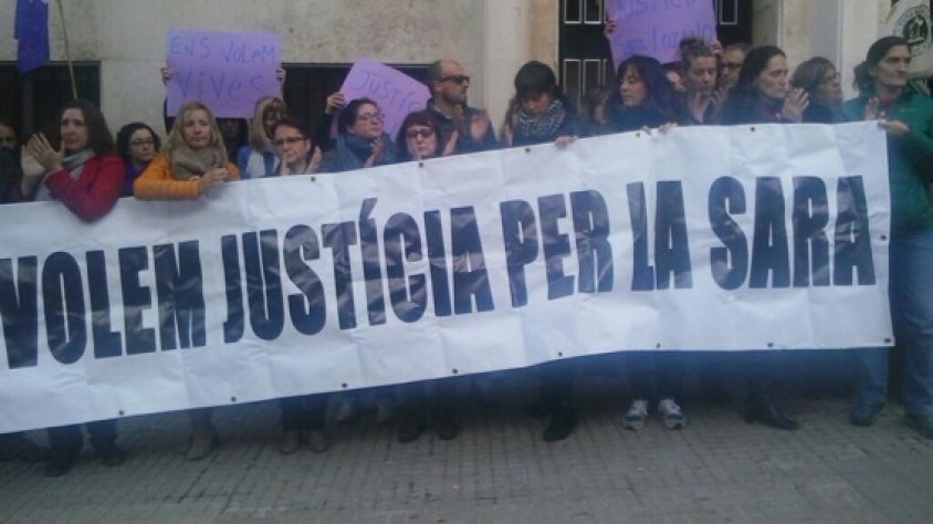 Concentració a les portes dels jutjats de Tarragona aquest dimecres 8 de març