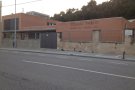 Pares, mares i veïns reclamen més seguretat viària a l’entorn de l’escola de Pira