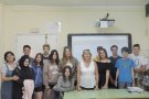M. Carme Dalmau visita l’Institut Martí l’Humà per parlar del Camerun