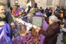 Es reparteixen més d’un miler de racions durant el Vermut Musical de Carnaval a Montblanc