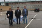 Josep Andreu i Ferran Civit visiten Junqueras a Estremera