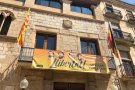 L'Ajuntament de Montblanc oneja la bandera LGBTI en el Dia Internacional contra la Discriminació per Orientació Sexual i Identitat de Gènere