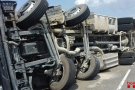 La carretera entre Pira i Montblanc està tallada per un accident de dos camions