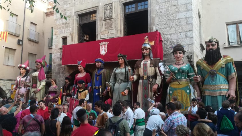 La Convidada dels Veguers als Gegants Centenaris de Capellades
