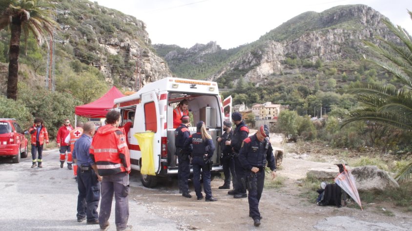 Es reprèn el dispositiu de recerca de les cinc persones desaparegudes