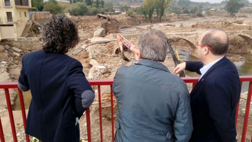 Miquel Iceta fa una visita a Montblanc per veure els desperfectes causats pels aiguats