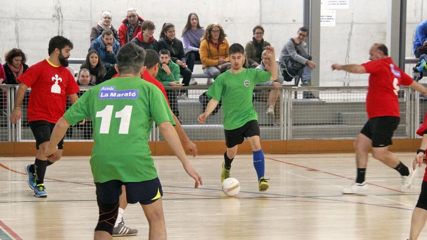 Montblanc tanca una jornada solidària per la Marató plena d'activitats