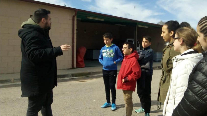 Alumnes de primer d’ESO de l’Institut Joan Amigó i Callau van visitar la deixalleria