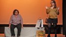 Les dones del Grup de Teatre Fila Zero han tornat a pujar a  l’escenari amb motiu del 8-M