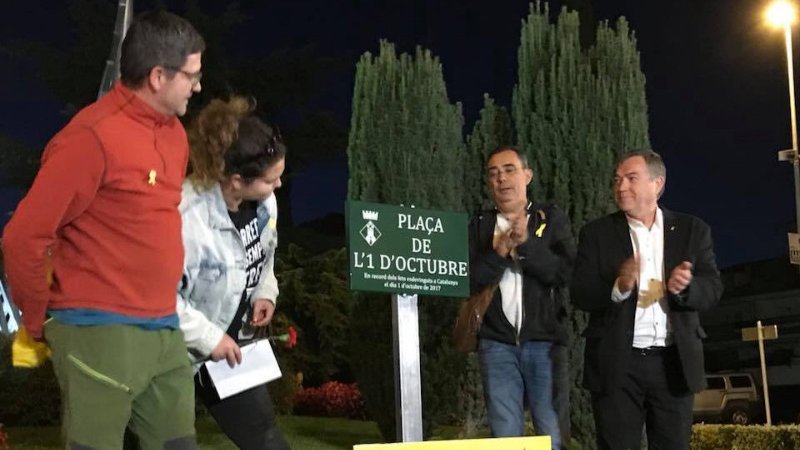 L'Espluga inaugura la plaça de l'1 d'Octubre