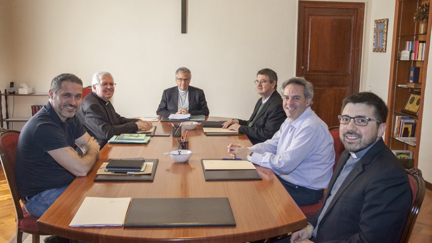 Mn. Simó Gras pren possessió del càrrec de canceller de l’Arquebisbat