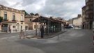 Tasques de restauració de la parada d'autobsos de Montblanc