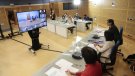 El govern espanyol i les CCAA acorden que la mascareta sigui obligatòria a l'escola a partir dels sis anys