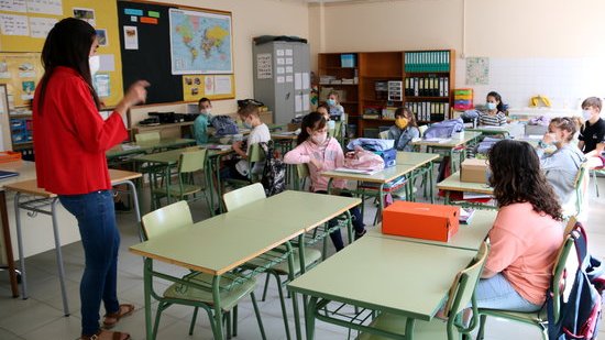 La covid marca la tornada a l'escola: grups estables, mascareta a partir dels 6 anys i entrada per torns
