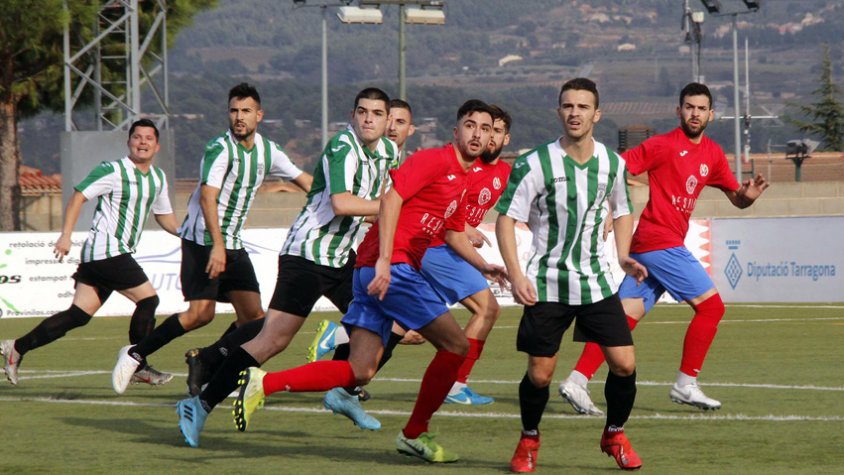 Derrota en el primer partit de la temporada jugat a casa