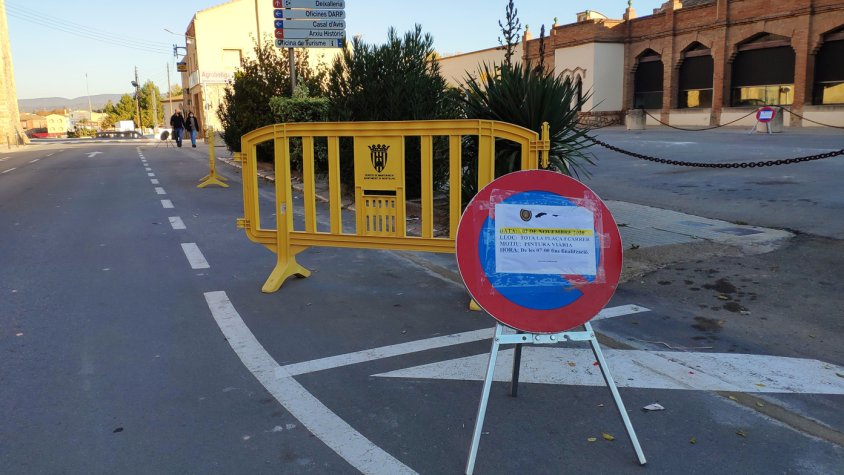 Treballs de senyalització per millorar la circulación a la zona del Sindicat de Montblanc