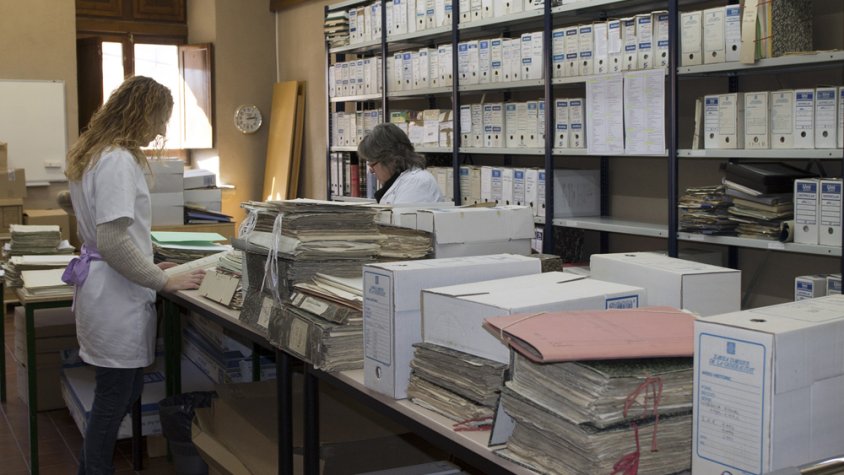 L’Arxiu Comarcal està enllestint la catalogació del fons de Rocafort de Queralt amb el suport de la Diputació de Tarragona