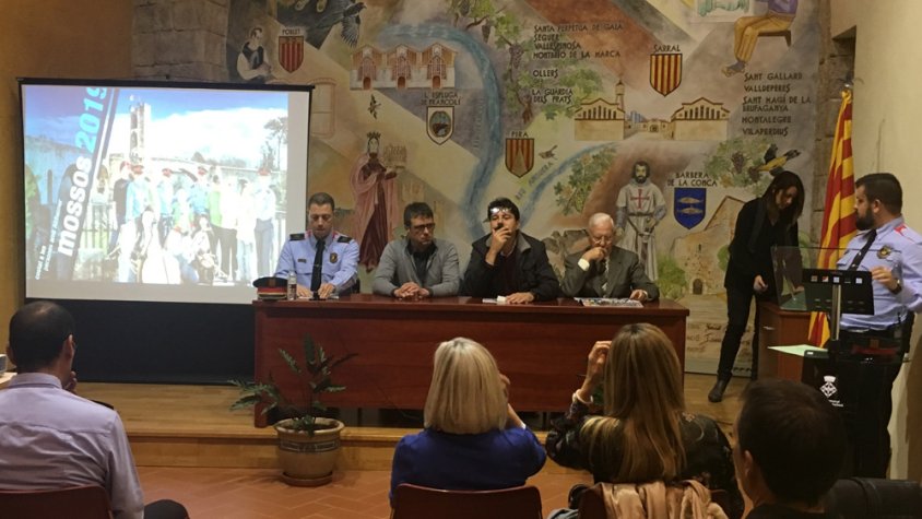 Presentat el Calendari Solidari 2019 dels Mossos d'Esquadra