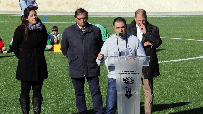 Espluga ja te un camp de futbol de gespa