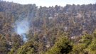 Una dotació de Bombers continua vigilant que no hi hagi cap represa a l'incendi de Senan