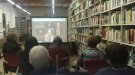 El club de lectura de la Biblioteca Mossèn Ramon Muntanyola gaudeix d’una tertúlia virtual amb l’escriptora Care Santos