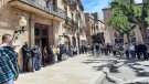 Minut de silenci davant dels ajuntaments en record dels joves morts a l'Espluga de Francolí