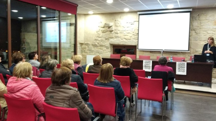 Quasi 200 persones a les conferències de la Marató de TV3