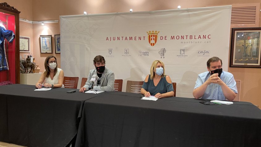 Un moment de la roda de premsa
