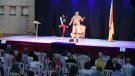 La companyia de Toni Albà delecta el públic de Pira present a la representació de l'obra 