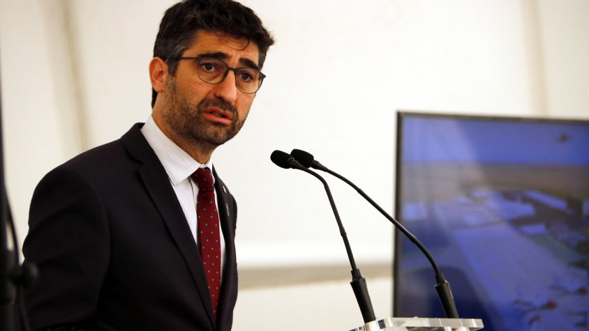 Pla curt on es pot veure al vicepresident del Govern, Jordi Puigneró