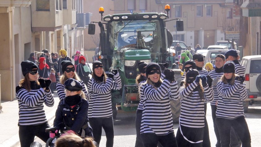Sarral celebra la seva tradicional festa dels Quintos