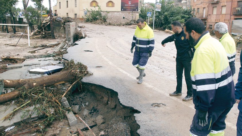 Imatge de la rotonda de la Mercè l'endemà dels aiguats, l'octubre de 2019