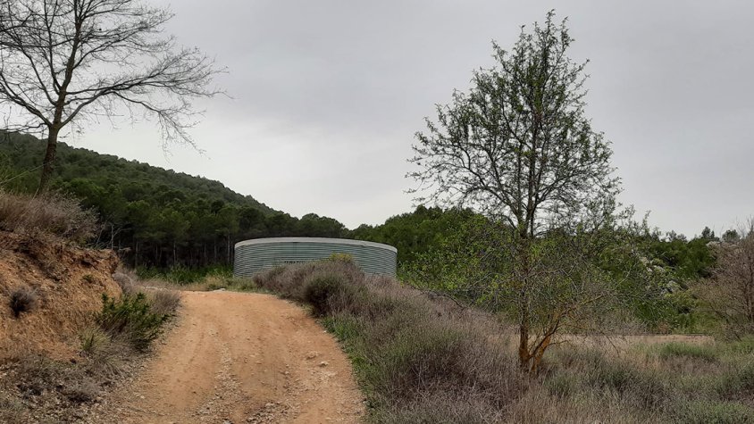 L’arribada de l’aigua del CAT a l’Espluga implica la construcció d’un ramal d’aigua que connectarà des del dipòsit de Montblanc, a la partida de la Canal, fins arribar al dipòsit d’aigües de l’Espluga
