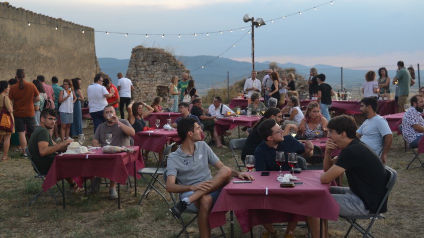 Música, humor, gastronomia i vinícola: arrenca La Nit 5.1